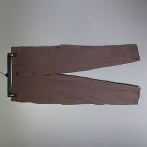 SONOMA CARGO PANTS Womens size 6, Tan